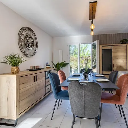Holiday home La Rouine