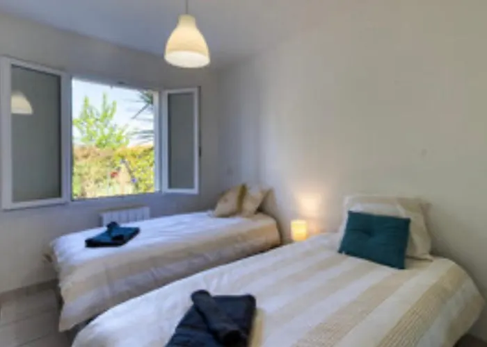 Holiday home La Rouine *